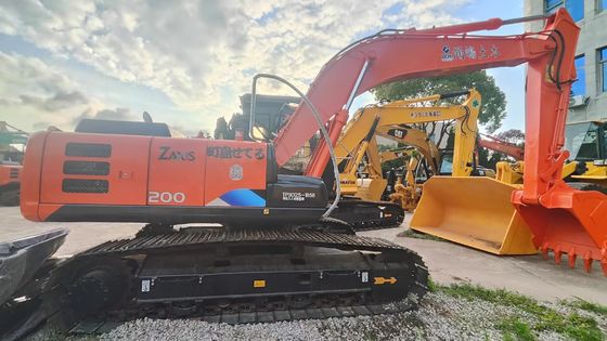 Orange in gutem Zustand 19400KG Gebraucht Hitachi Bagger Zx200 mit 109.6kw Leistung